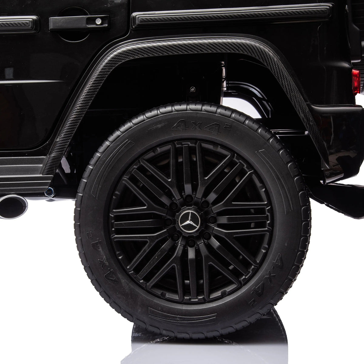 Freddo Kids Mercedes G-Wagon 24V 2-Seater Ride-On Car