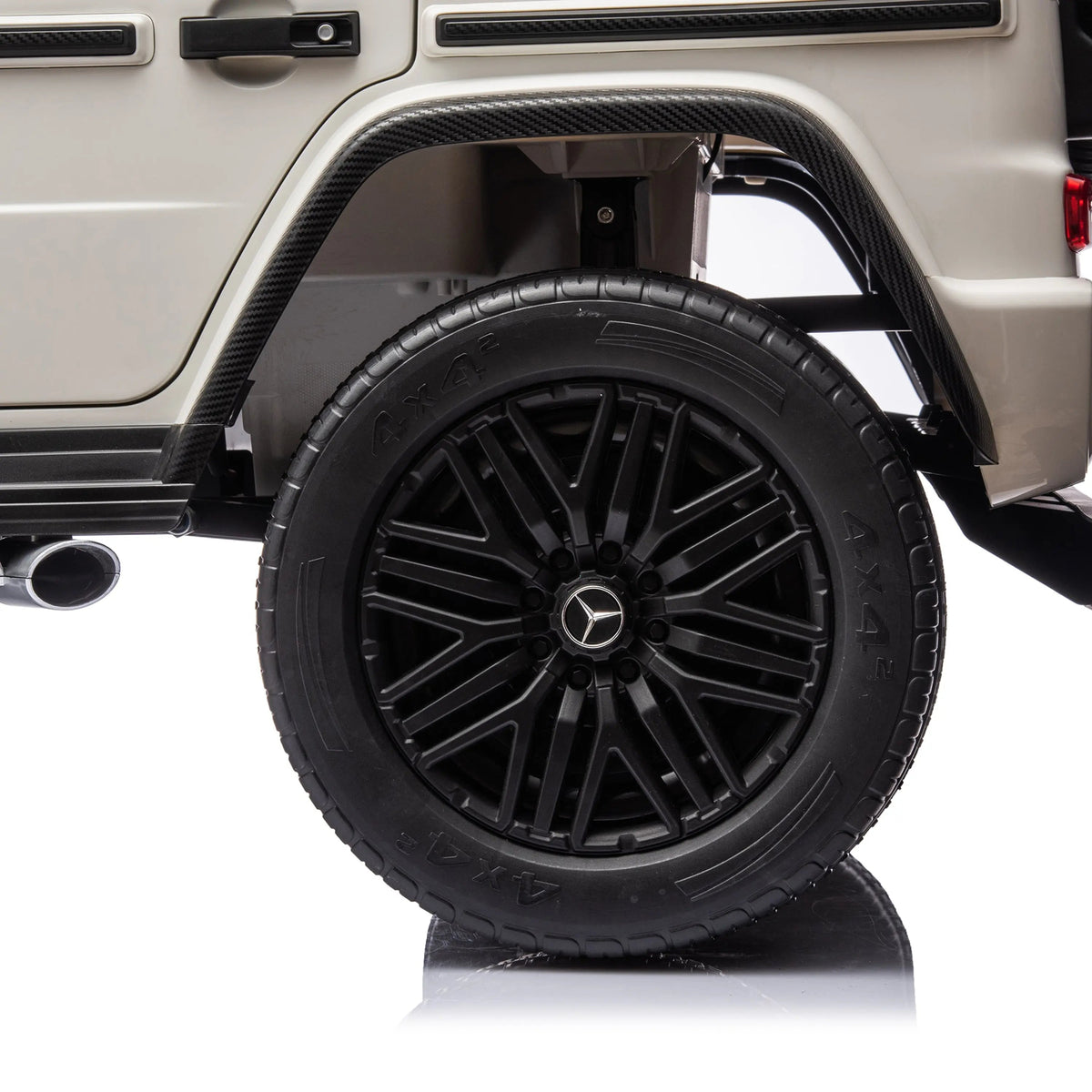 Freddo Kids Mercedes G-Wagon 24V 2-Seater Ride-On Car